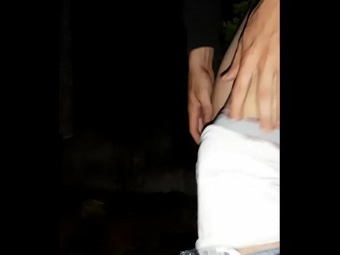 ❤️ El meu veí va saltar al meu mur de quarantena ❤️ Porno anal a nosaltres ❤